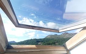 Atico 3 Hab En Centro De Cangas